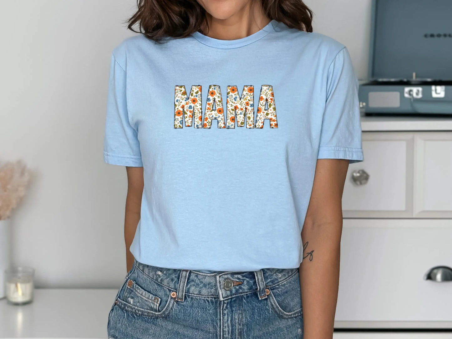 Floral Mama T-Shirt | Unisex Softstyle Tee for the Mum Who Blooms Brightest