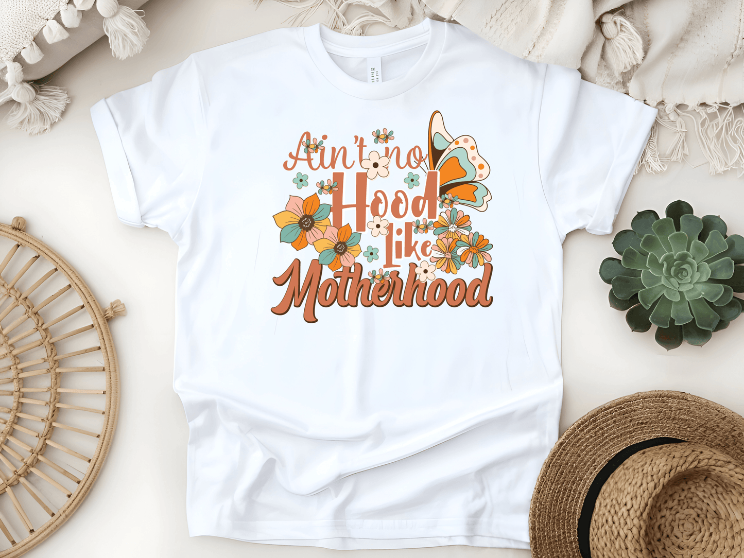Ain't No Hood Like Motherhood - Lotta and Liv