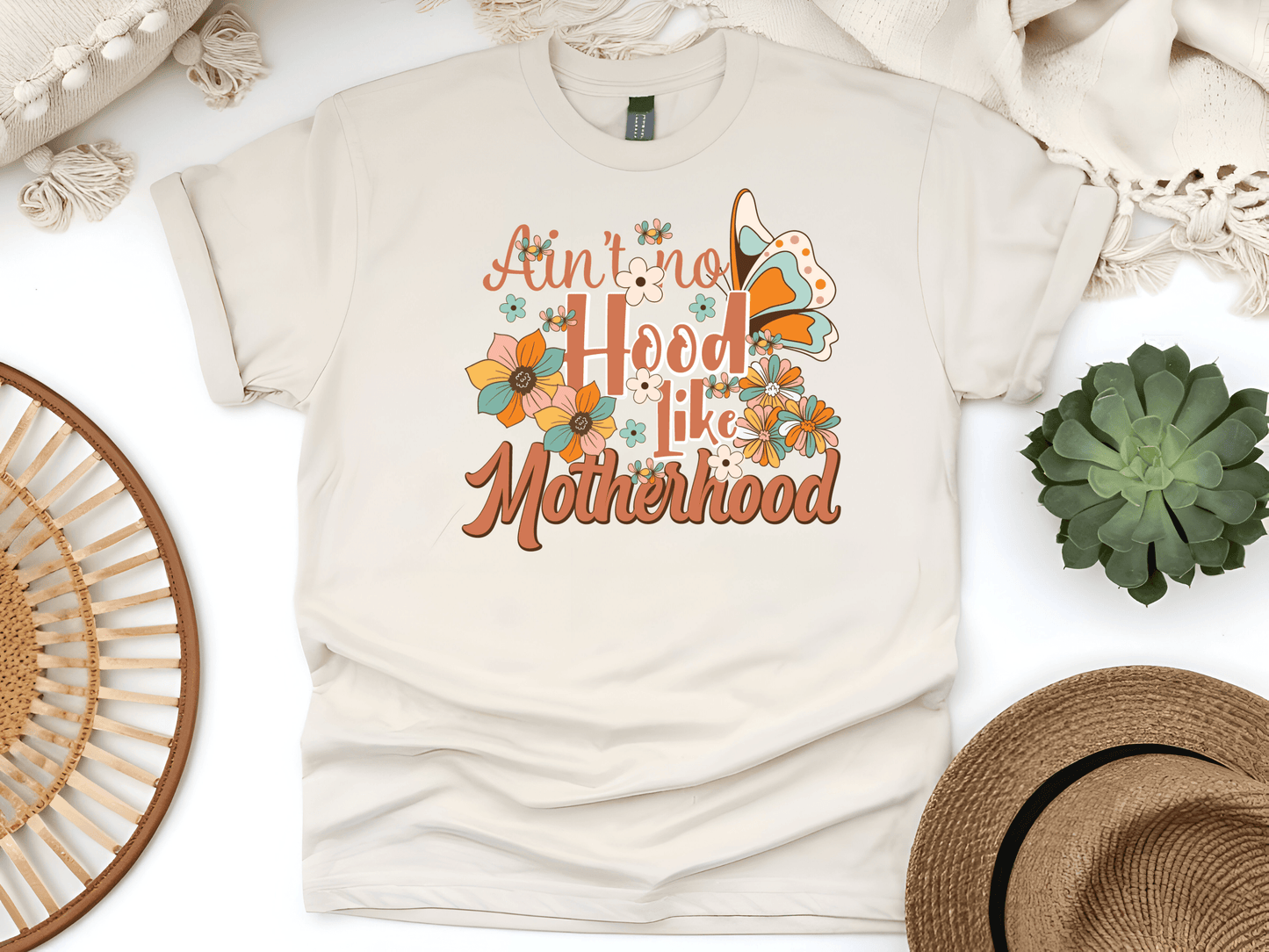 Ain't No Hood Like Motherhood - Lotta and Liv
