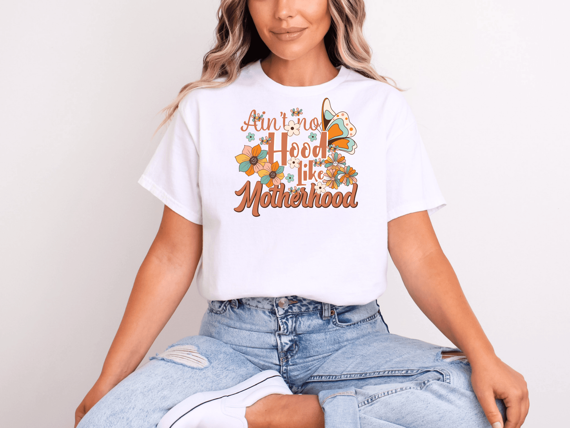 Ain't No Hood Like Motherhood - Lotta and Liv