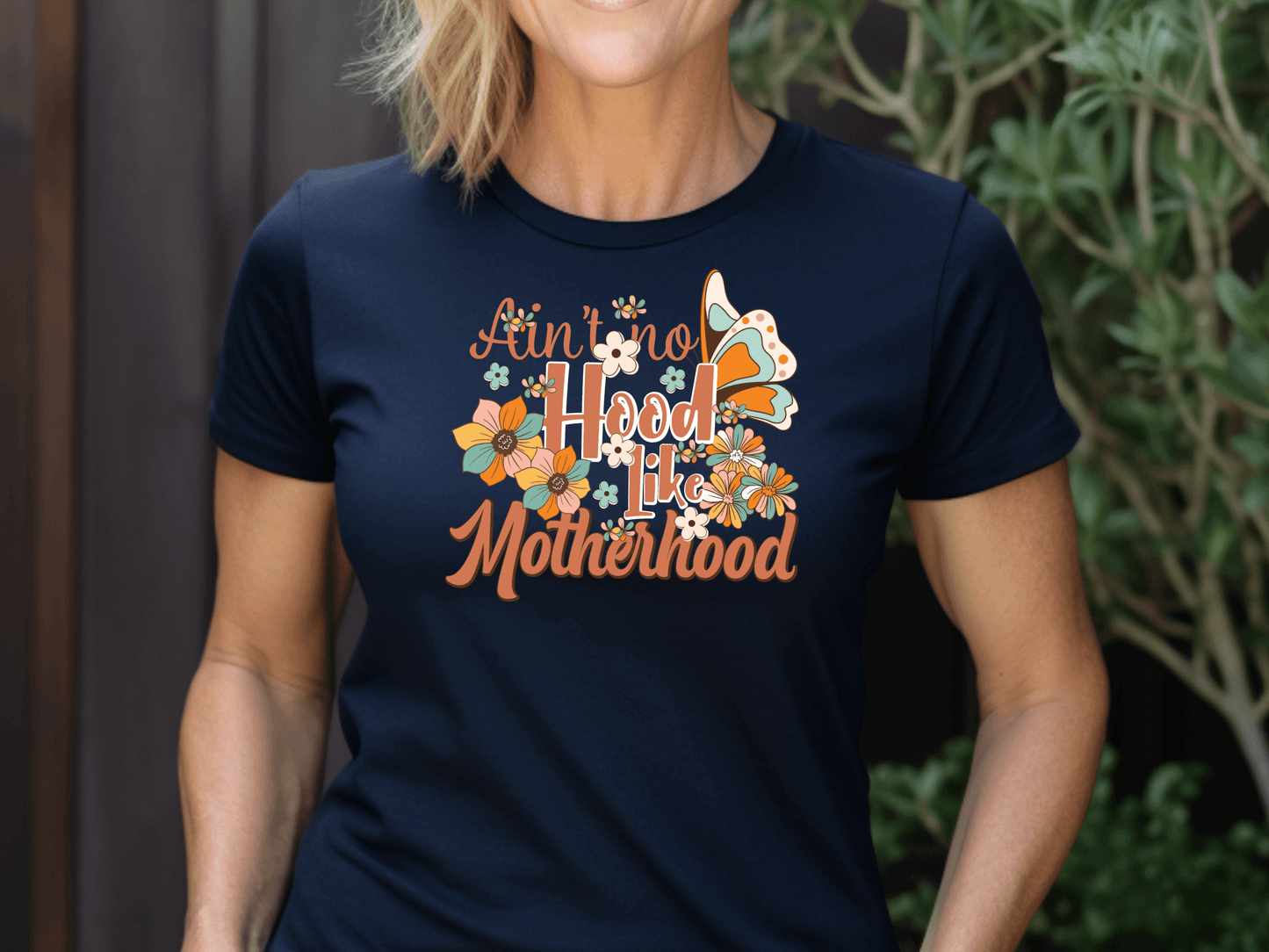 Ain't No Hood Like Motherhood - Lotta and Liv