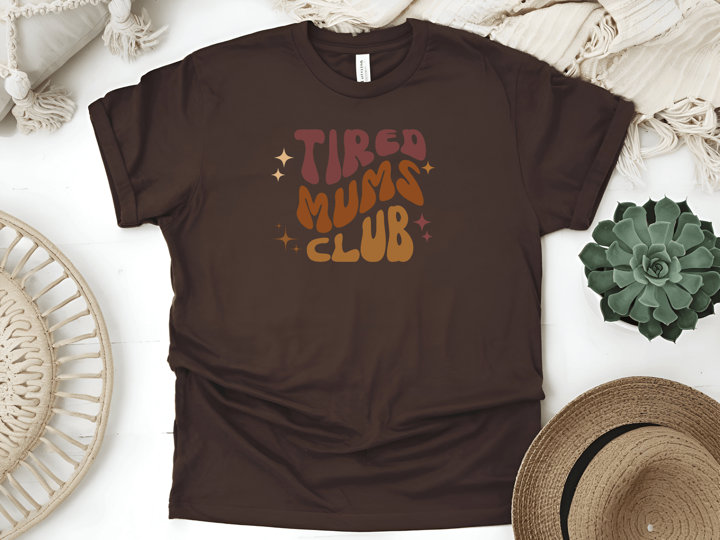 Tired Mums ClubT-Shirt – Funny & Comfy Mum Life Tee for Exhausted Mums - Lotta and Liv