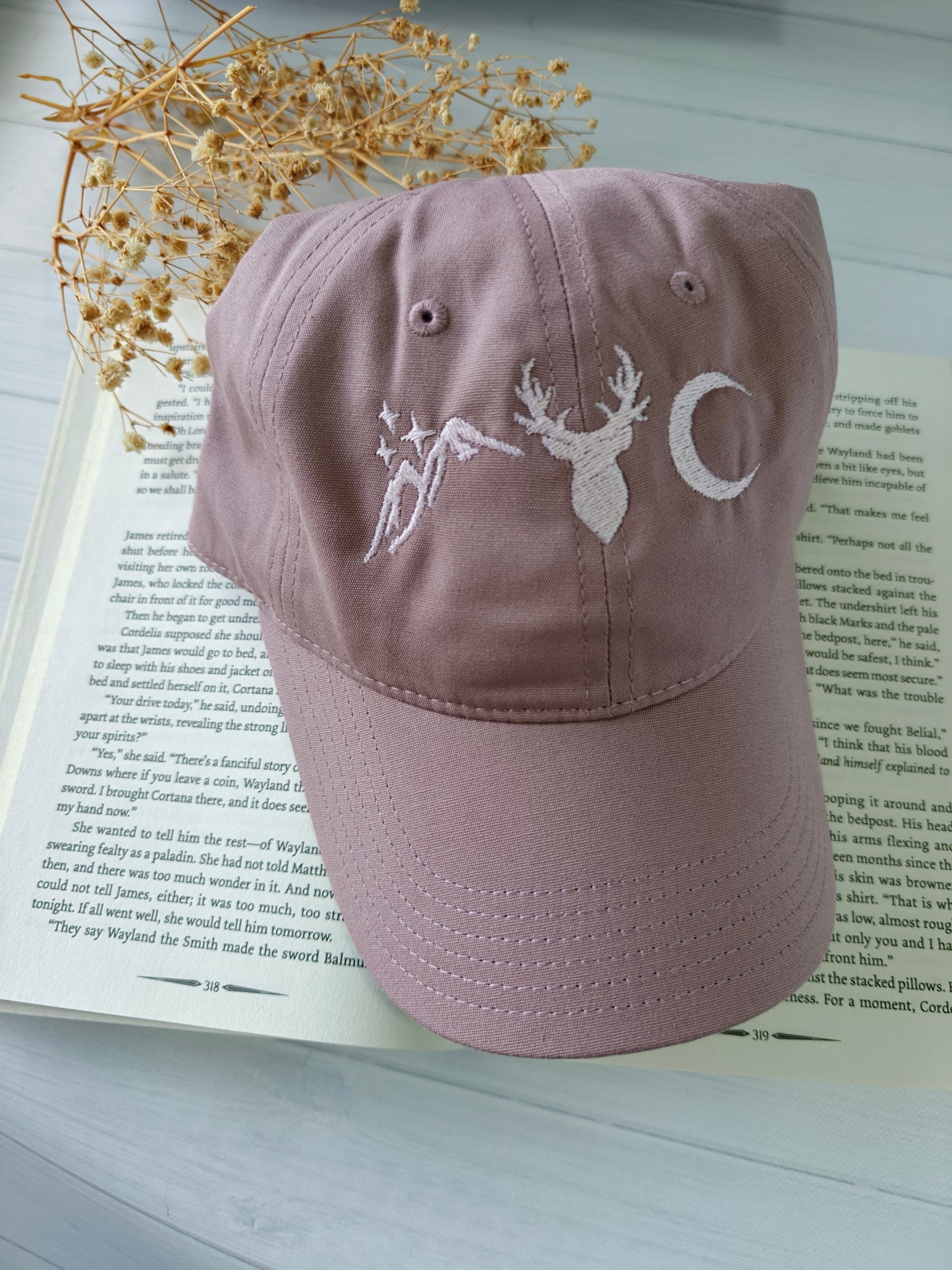 Bookish Embroidered Cap – ACOTAR Inspired, Stag & Mountain Hat, Gift for Sarah J Maas Fans